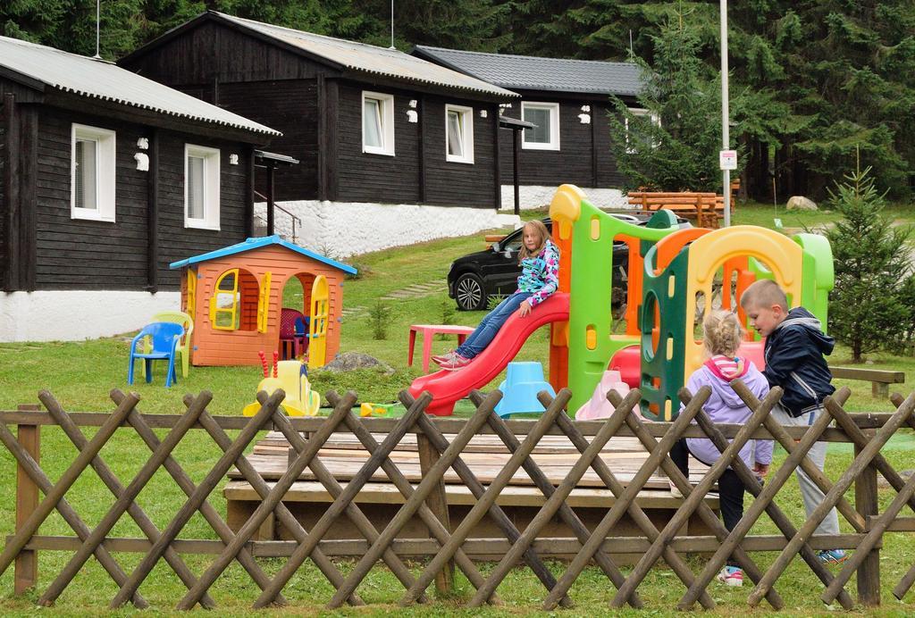 Chaty Jasna Demänovská Dolina Buitenkant foto