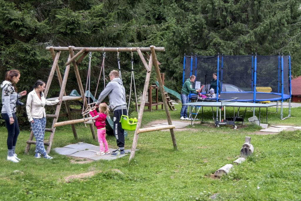 Chaty Jasna Demänovská Dolina Buitenkant foto